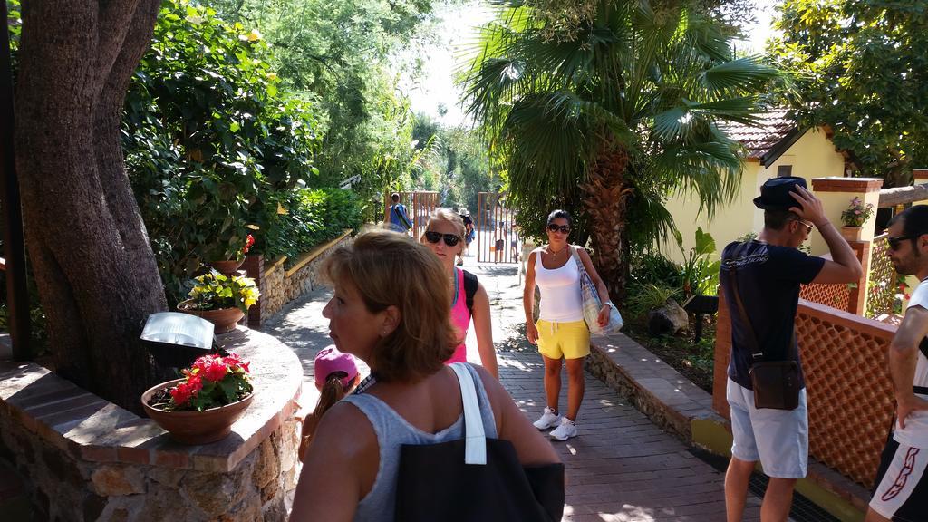 Cala Blanca Villaggio Alberghiero Marina di Camerota Exterior foto