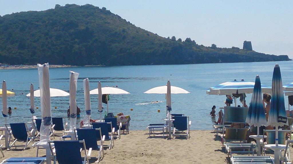 Cala Blanca Villaggio Alberghiero Marina di Camerota Exterior foto